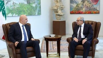 الرئيس عون عرض الوضع الداخلي مع الرئيس سلام وتسلم رسالة دعم للجيش من قطر الرئيس عون عرض الوضع الداخلي مع الرئيس سلام وتسلم رسالة دعم للجيش من قطر