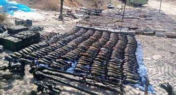 بيان للجيش بعد تسلمه شاحنات أسلحة من مخيمي عين الحلوة والبداوي