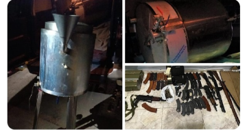 الجيش: توقيف مهربين وضبط معدات ومواد أولية لتصنيع المخدرات الجيش: توقيف مهربين وضبط معدات ومواد أولية لتصنيع المخدرات