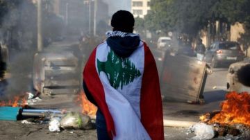 تحذير شديد اللهجة: لا تلعبوا بالنار! تحذير شديد اللهجة: لا تلعبوا بالنار!