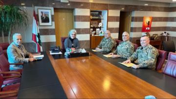 كرامي تسلمت دعوة للمشاركة بالمنتدى العالمي للتعليم 2026 وبحثت مع رئيس أركان الجيش تسهيل معادلة شهادات العسكريين