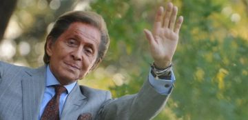 أشهر مصممي الأزياء يفارق الحياة.. فالنتينو يودع عالم الموضة إلى الأبد