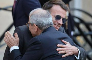 استقبال حار لسلام من ماكرون استقبال حار لسلام من ماكرون