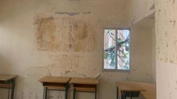 طلاب آداب اللبنانية يترقبون انهيارها فوق رؤوسهم؟ طلاب آداب اللبنانية يترقبون انهيارها فوق رؤوسهم؟