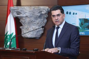 وزير الإعلام معزيا السيدة فيروز برحيل نجلها: خسارة مؤلمة