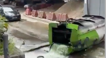 بالفيديو سقوط صهريج مازوت عن جسر سليم سلام