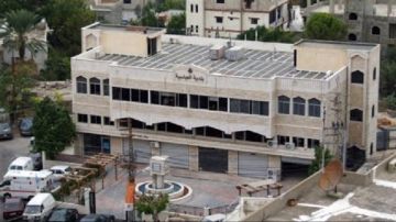 بالصور: بلدية العباسية طلبت من الأهالي إخلاء فوريا لمبان تهدد السلامة العامة!