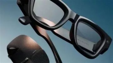 زوكربيرغ: النظارات الذكية ستحل محل الهواتف المحمولة