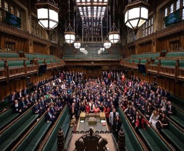 بسبب غرينلاند.. نائبان بريطانيان يدعوان لمقاطعة كأس العالم