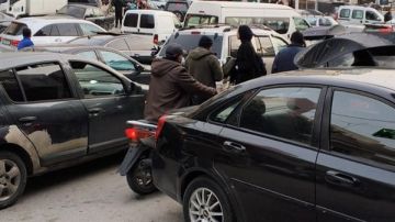 نزوح سكان المباني المهددة بالقصف في بلدة قناريت نزوح سكان المباني المهددة بالقصف في بلدة قناريت