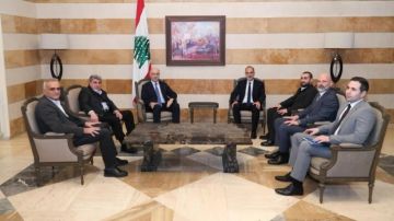 اجتماع بين وزيري الداخلية والأشغال لبحث أوضاع النقل العام وتعزيز السلامة المرورية