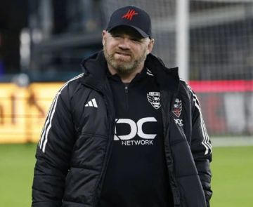 روني: روزنير يستحق فرصة تدريب تشيلسي