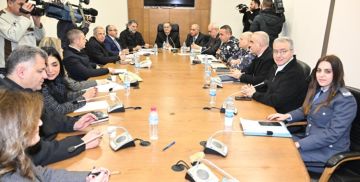 موسى: لجنة حقوق الإنسان بحثت بوضع السجون وطالبت بتحقيق شفاف بحالات الوفاة وبتسريع المحاكمات موسى: لجنة حقوق الإنسان بحثت بوضع السجون وطالبت بتحقيق شفاف بحالات الوفاة وبتسريع المحاكمات