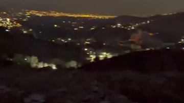 تزامنا مع جلسة مجلس الوزراء...العدو يتمادى في اعتداءاته ويستهدف مبان سكنية في سحمر ومشغرة في البقاع الغربي تزامنا مع جلسة مجلس الوزراء...العدو يتمادى في اعتداءاته ويستهدف مبان سكنية في سحمر ومشغرة في البقاع الغربي