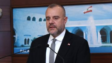 عبد المسيح: لموقف حازم يوقف العدوان ويحمي السيادة وكلنا خلف الدولة وأمام الجيش عبد المسيح: لموقف حازم يوقف العدوان ويحمي السيادة وكلنا خلف الدولة وأمام الجيش