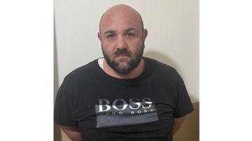 قوى الامن عممت صورة موقوف نفذ العديد من عمليات الاحتيال