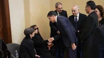 مرقص معزيا فيروز: في صمتك نتعلم الصبر