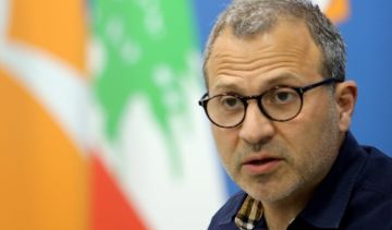 باسيل: أنقذنا السياحة من الجرصة الضريبية وأوقفنا فرض الرسوم على الأنشطة الترفيهية باسيل: أنقذنا السياحة من الجرصة الضريبية وأوقفنا فرض الرسوم على الأنشطة الترفيهية