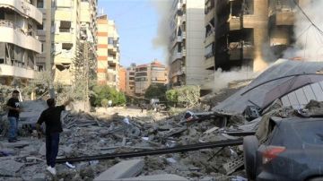 مجلس الجنوب باشر بإزالة ركام المباني المهدمة في صور