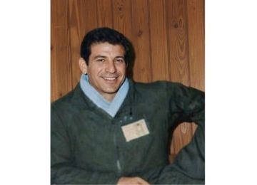 إدي معلوف يستذكر والده الشهيد إدي معلوف يستذكر والده الشهيد