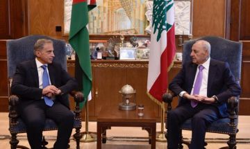 بري بحث مع رئيس حكومة الأردن تطورات الأوضاع في لبنان والمنطقة واستقبل يزيد بن فرحان