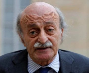 جنبلاط مستاء!