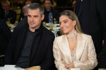 طوني فرنجيه في عشاء مكتب شباب وطلاب المرده: شبابنا اتهموكم بالمنظومة وهتفوا بشعارات السيادة طلعت سيادتهم سيادة أبو عمر