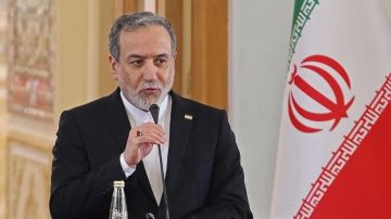 عراقتشي ينفي التواصل مع ويتكوف ويشدد: لا تفاوض تحت التهديد العسكري