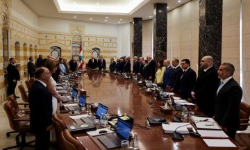 على شفا تصعيد كبير.. جلسة مفصلية لمجلس الوزراء