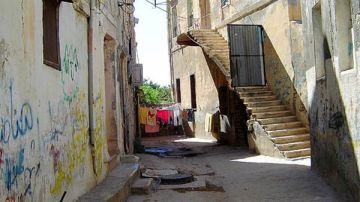 عاجل: العثور على جثة شاب في حارة صور القديمة والاجهزة الامنية توجهت الى المكان