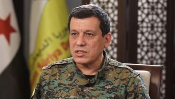 قائد قسد: استمرار نهج القتال ولغة الحرب لفرض حلول أحادية أمر غير مقبول وأدى بالسابق لمجازر