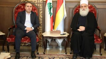 شيخ العقل بحث مع ناصر في تطورات المرحلة