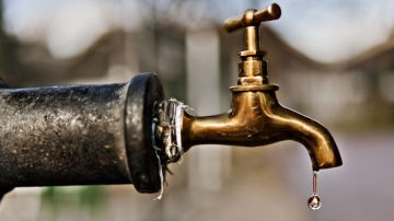 عطش في خزان الشرق كيف يغرق لبنان في الأمطار ويجف في البيوت؟