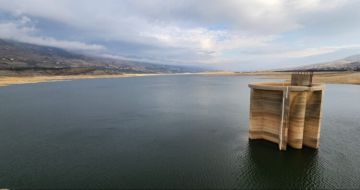 النشرة تفند بالأرقام مخزون بحيرة القرعون في ثلاثة أعوام هل تنقذ المنخفضات ثروة لبنان المائية؟ النشرة تفند بالأرقام مخزون بحيرة القرعون في ثلاثة أعوام هل تنقذ المنخفضات ثروة لبنان المائية؟