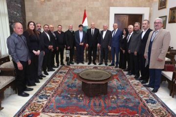 رئيس الجمهورية بحث مع الرئيس بري سبل معالجة التصعيد الإسرائيلي وتوسعه ومساعدة أهالي القرى الحدودية للعودة الى قراهم وتقديم الدعم اللازم لهم