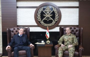 استقبالات العماد قائد الجيش استقبالات العماد قائد الجيش