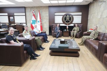 قائد الجيش استقبل السفير الأسترالي وبحثا الأوضاع العامة في لبنان والمنطقة قائد الجيش استقبل السفير الأسترالي وبحثا الأوضاع العامة في لبنان والمنطقة