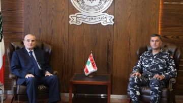 وزير الدفاع استقبل المدير العام لقوى الأمن الداخلي