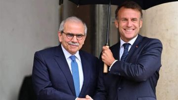 إجتماع بين سلام وماكرون في الاليزيه تخلله خلوة تناول التحضيرات الجارية لعقد مؤتمر دعم الجيش