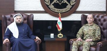 العماد هيكل بحث مع الخليفي بالتطورات في الجنوب وسبل دعم الجيش وشكر قطر على مساهماتها