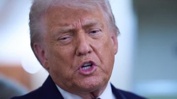 ترامب: اتفاق السلام قد يجنب أوكرانيا خسارة المزيد من الأراضي ترامب: اتفاق السلام قد يجنب أوكرانيا خسارة المزيد من الأراضي