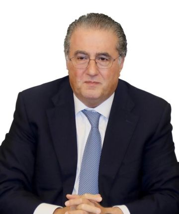 شقير يطلق نداء لدعم الشرعية شقير يطلق نداء لدعم الشرعية