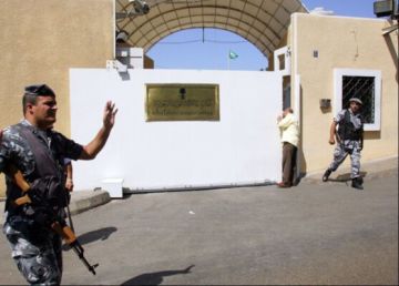 في صحف اليوم: دبلوماسي عربي يروي كواليس سقوط سياسيين لبنانيين في فخ الامير المزعوم أبو عمر