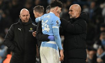 مدافع السيتي يتعرض لإصابة كبيرة