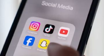 130 نائبا صوتوا لصالحه.. قانون يحظر وسائل التواصل في فرنسا لمن هم أقل من 15 عاما