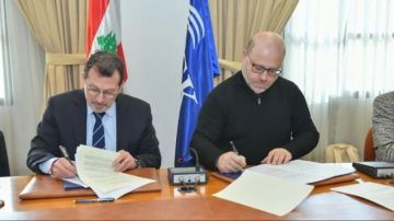 توقيع مذكرة تفاهم بين وزارة الدولة لشؤون التكنولوجيا والذكاء الاصطناعي وجامعة الروح القدس الكسليك