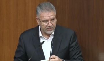 فياض: نتعرض للاغتيال من الخارج ولخنق ممنهج من الداخل.. وريفي يرد! فياض: نتعرض للاغتيال من الخارج ولخنق ممنهج من الداخل.. وريفي يرد!