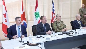 قائد الجيش خلال اجتماع في اليرزة ضم سفراء أميركا وبريطانيا وكندا: حماية الحدود تستلزم دعما عسكريا نوعيا قائد الجيش خلال اجتماع في اليرزة ضم سفراء أميركا وبريطانيا وكندا: حماية الحدود تستلزم دعما عسكريا نوعيا