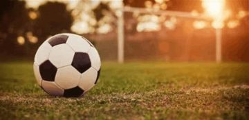 قبيل مباراة مهمة سيخوضها.. نجم يتلقى خبر وفاة ابنه