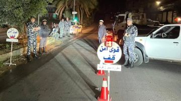 محاولة دهس عنصر أمني تشعل مطاردة.. وتوقيف السائق! محاولة دهس عنصر أمني تشعل مطاردة.. وتوقيف السائق!